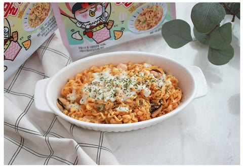 SAMYANG Buldak Cream Carbonara Hot Chicken Ramen 140 g